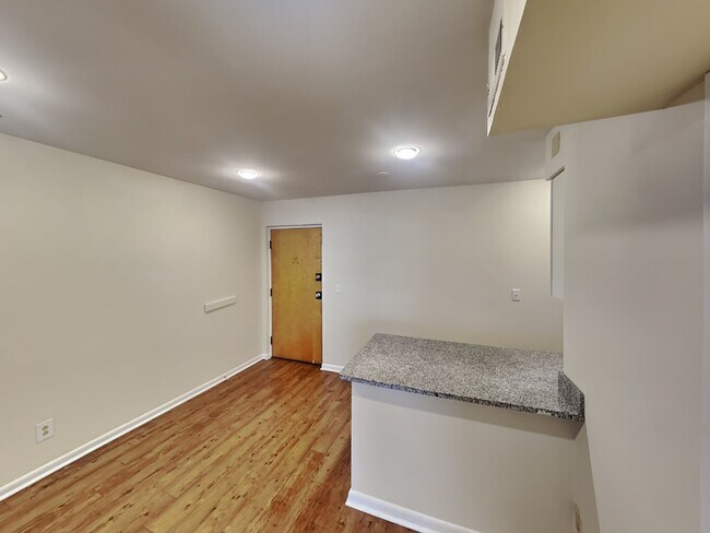 Building Photo - 31 Chittenden Ave