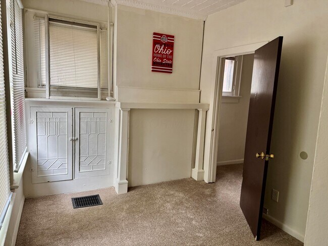 Building Photo - 2032 N 4th St