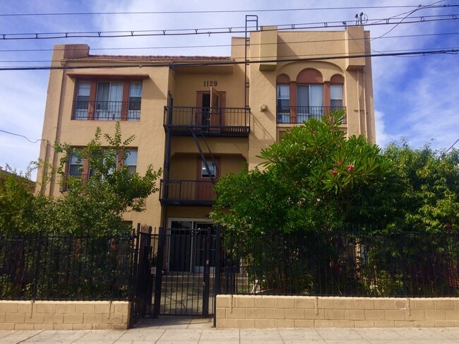Building Photo - 1129 N Madison Ave