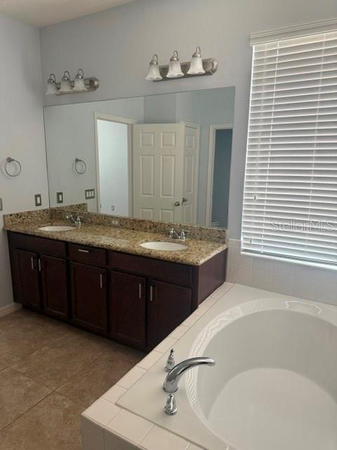 Building Photo - 3817 Mount Vernon Way