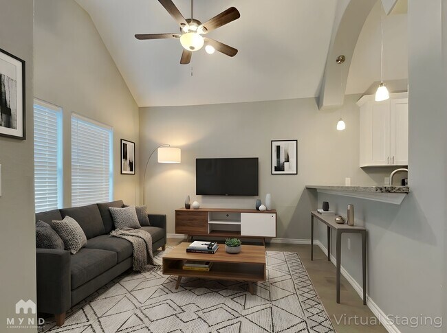 Building Photo - 16649 E Hammon