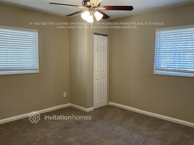 Building Photo - 2716 Lancaster Dr