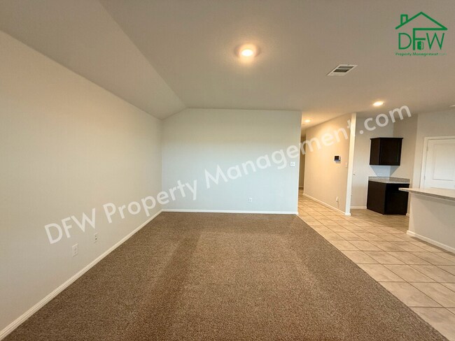 Building Photo - Beautiful 4 Bedroom 2 Bathroom Home for Lease in Crowley