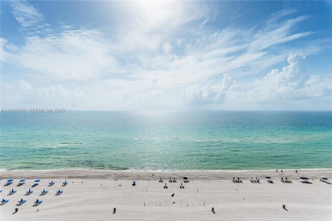 Building Photo - 17141 Collins Ave