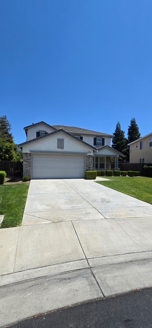 Building Photo - Tracy, Beautiful Home in Award Winning Jef...