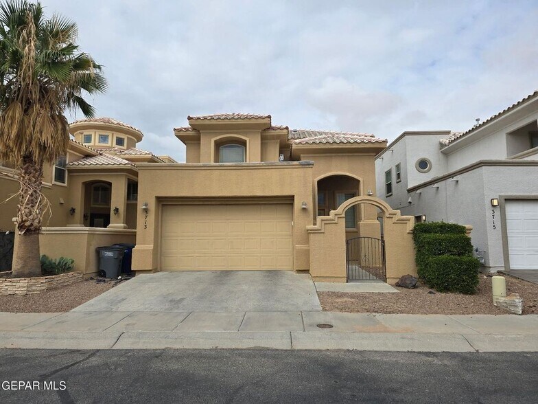 Primary Photo - 3713 Star Beach Ln