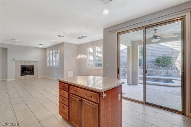 Building Photo - 11832 W Barcinas Ln