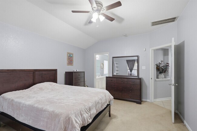Building Photo - 6810 Jasmine Arbor Ln