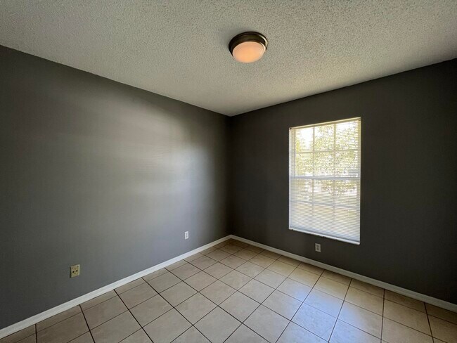Building Photo - 1841 SW Angelico Ln