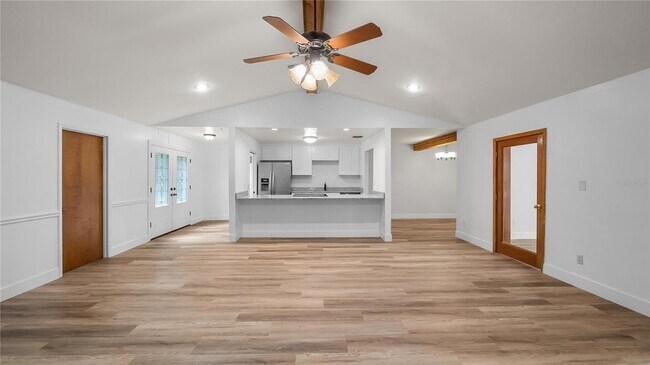 Building Photo - 901 Cutler Rd