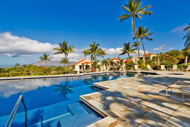 Building Photo - Furnished, 2 Bed/3 Bath Wailea Palms Residence Gated with Ocean Views
