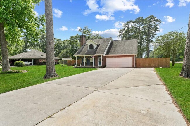 Building Photo - 893 County Rd 2267