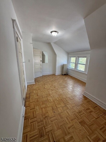 Building Photo - 263 Amherst St