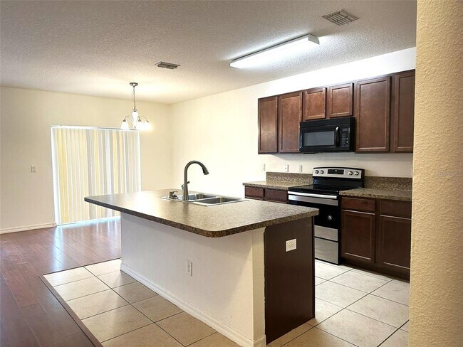 Building Photo - 16832 Citrus Pkwy