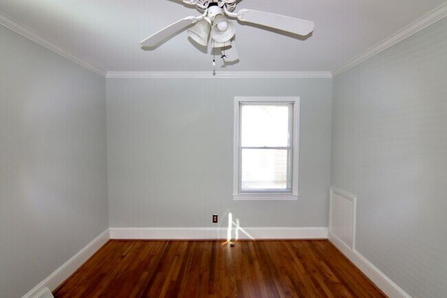 Building Photo - Rock Hill!  Beautiful home available!