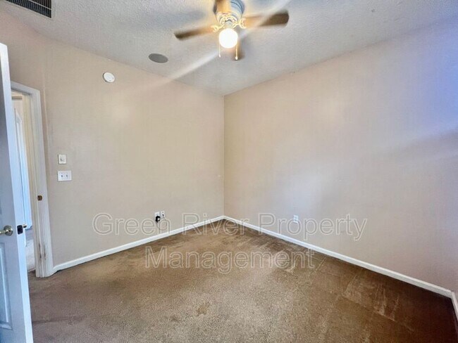 Building Photo - 12576 Arrowleaf Ln