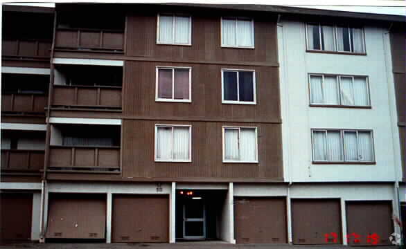 Building Photo - 90 Ward Ct