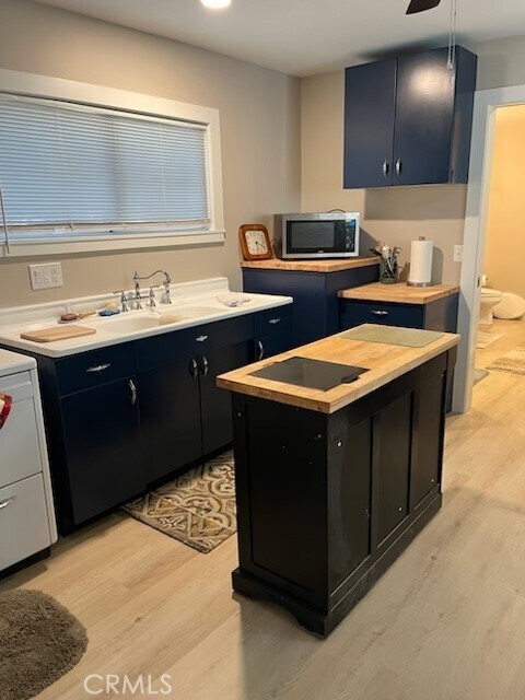 Building Photo - 18110 Ave Bosque