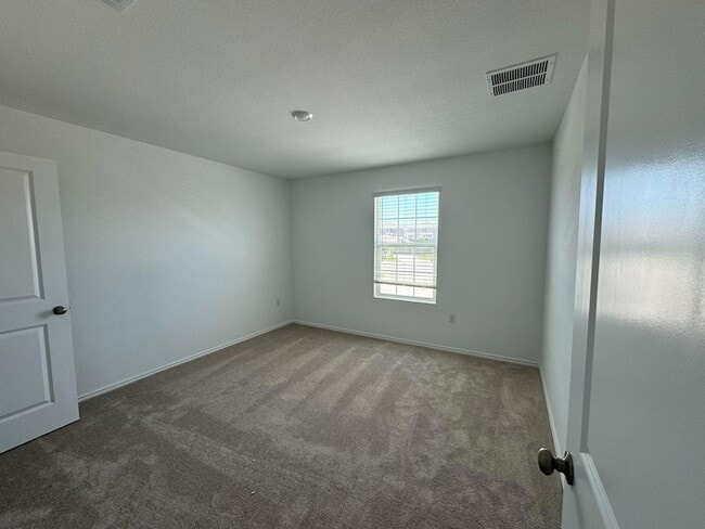 Building Photo - 7321 Grenadine Bloom Bnd