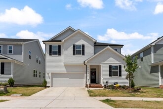 Building Photo - 1537 Underbrush Dr