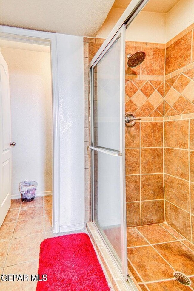 Building Photo - 6372 Franklin Ridge Dr