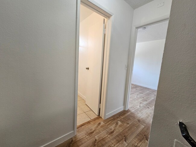 Building Photo - 2333 Birkdale St