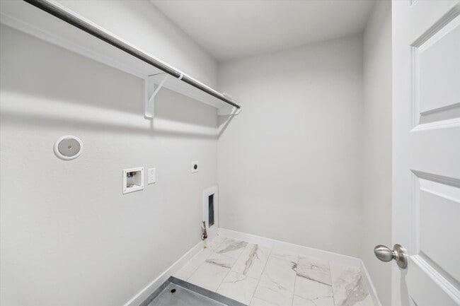 Building Photo - 2138 Reed Cave Ln