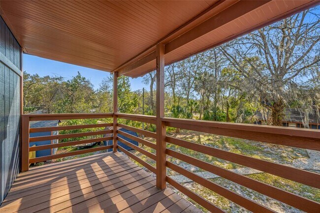 Building Photo - 18812 Carr Dr