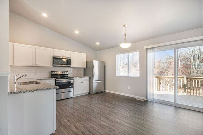 Building Photo - 6919 W Galway Cir