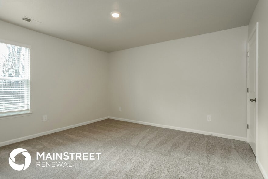 Building Photo - 9425 River Cane Rd