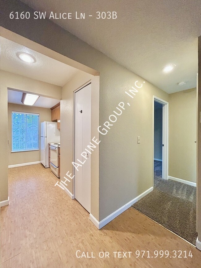 Building Photo - Spacious Condo in Beaverton! Utilities Inc...