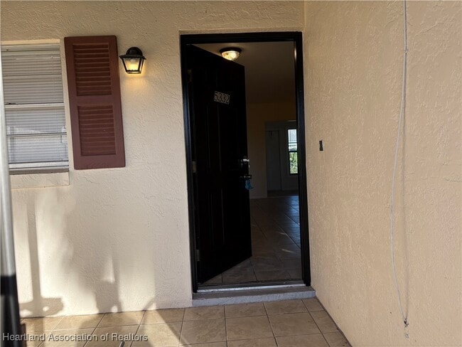 Building Photo - 5332 Granada Blvd