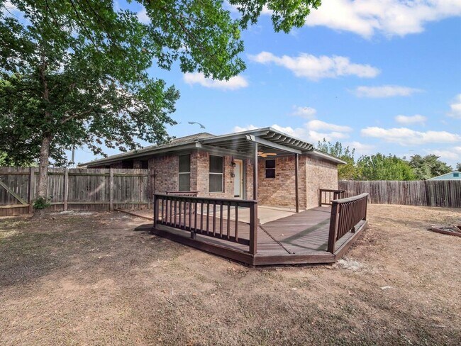 Building Photo - 2801 Single Trace Ct