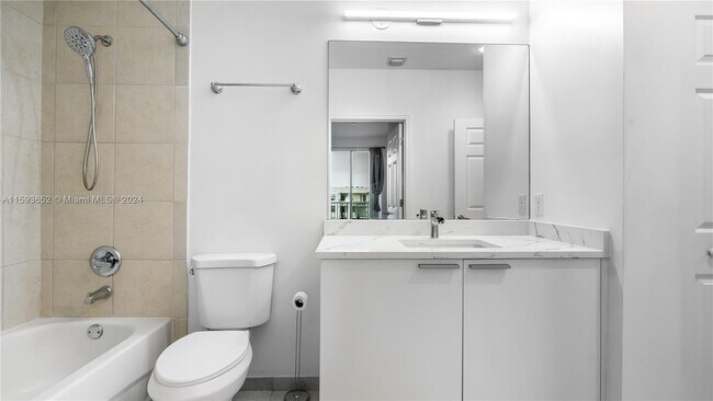 Building Photo - 140 S Dixie Hwy