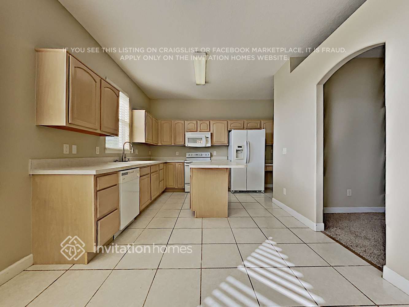 Building Photo - 1325 Golf Point Loop