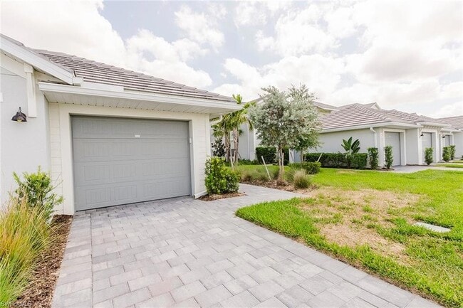 Building Photo - 5433 Double Eagle Cir