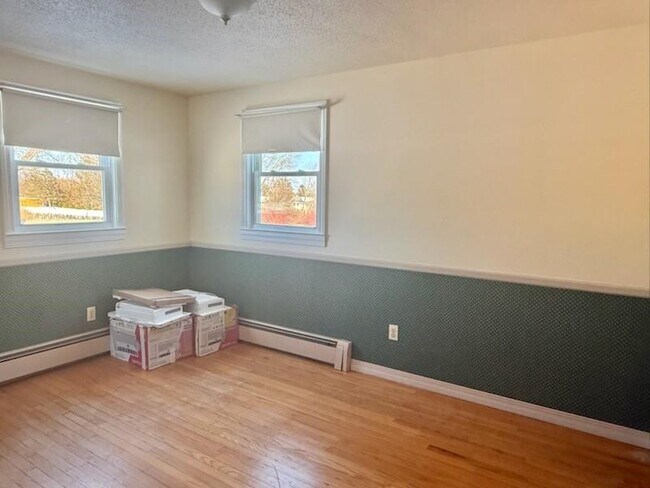 Building Photo - 101 Honeyman Ave