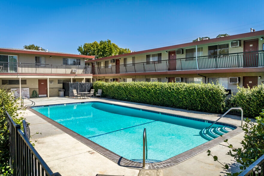 Primary Photo - Corabel Lane Apartments