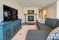 Building Photo - 4631-4633-4633 Irving St