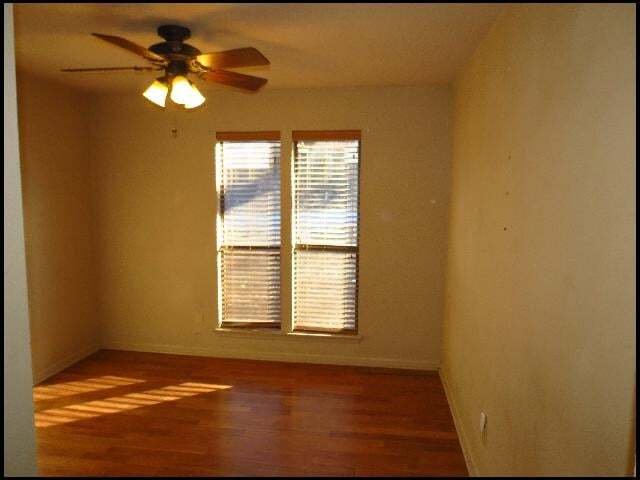 Building Photo - 12124 Shawnee Forest Dr