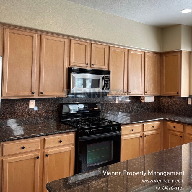 Building Photo - Beautiful Home in The Rivers in West Saccr...