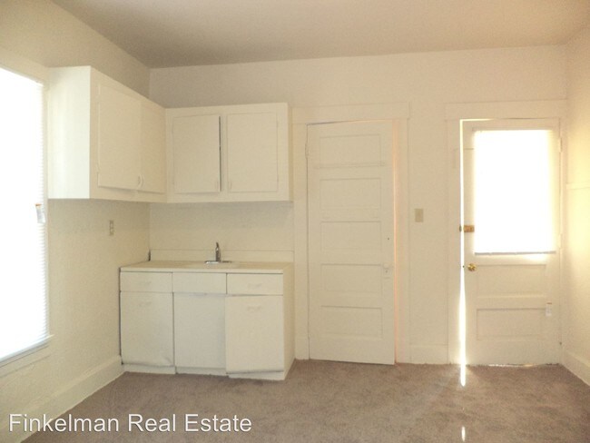 Building Photo - 2 br, 1 bath House - 1106 Oxford-State Road