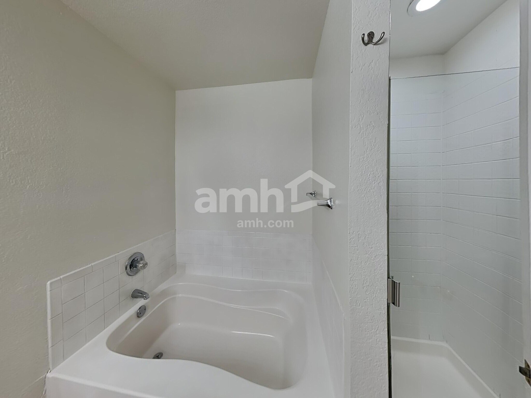 Building Photo - 7110 Chambers Creek Ln