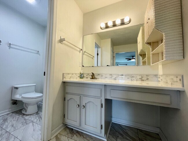 Building Photo - Available NOW! A 4-6 Bedroom Home! Attache...