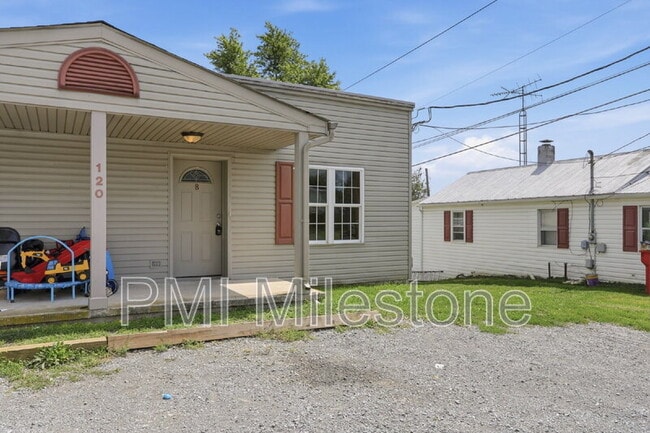 Building Photo - 120 Ellis St
