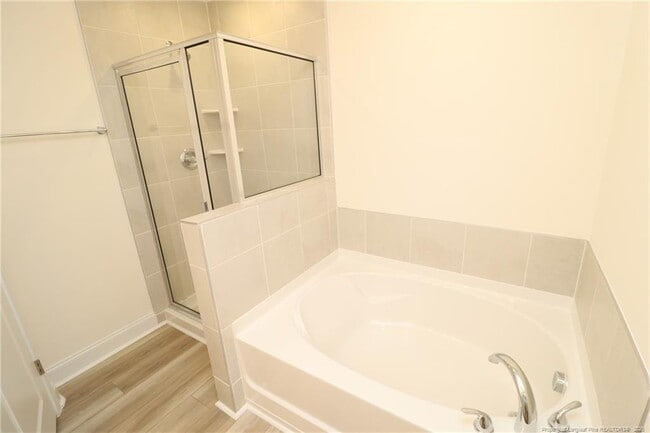 Building Photo - 917 Kensley Grv Ln