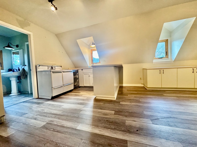 Building Photo - 1550 Indian Valley Rd