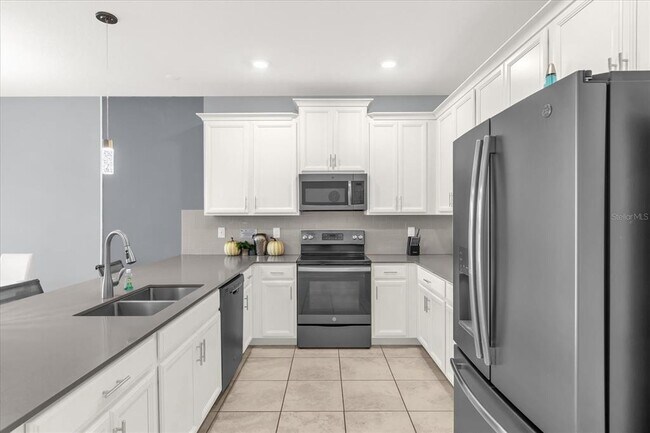 Building Photo - 783 Ocean Course Ave