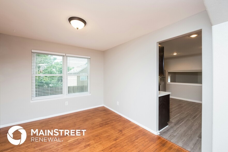 Building Photo - 3237 S Biscay Way