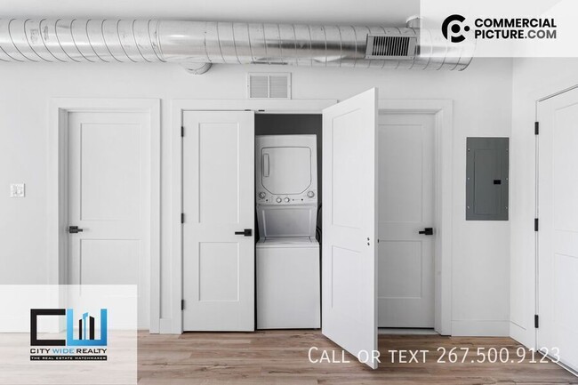 Building Photo - 1845 Hartranft St